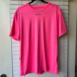 NoBull Project men’s lightweight textured tee neon camo